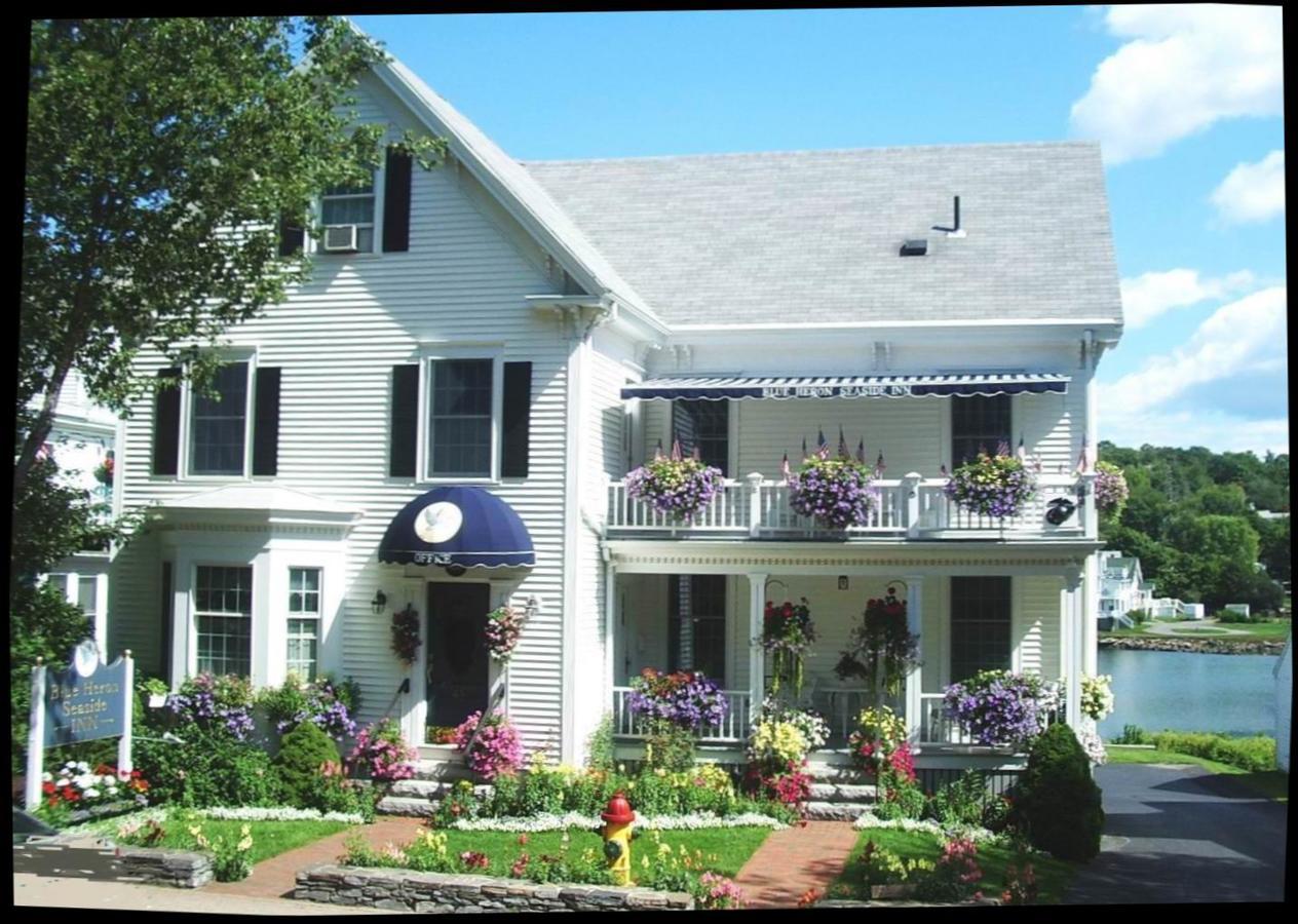 Blue Heron Seaside Inn บูธเบย์ฮาร์เบอร์ ภายนอก รูปภาพ