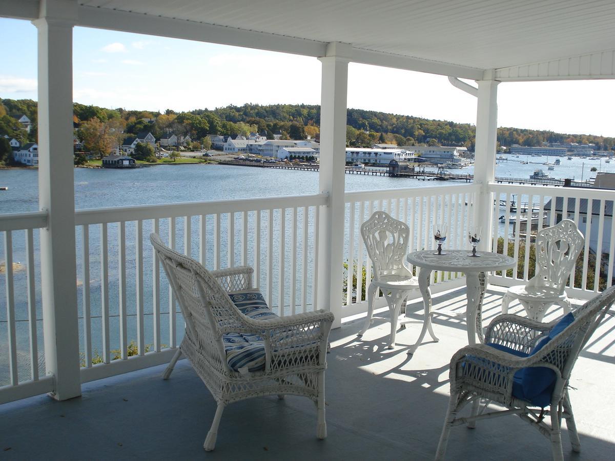 Blue Heron Seaside Inn บูธเบย์ฮาร์เบอร์ ภายนอก รูปภาพ